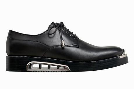 Très Shades of Grey...