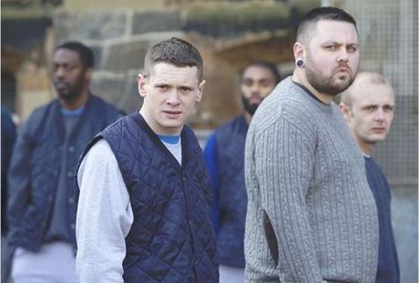 Les poings contre les murs - 4 Les poings contre les murs - 4