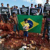 Les Brésiliens ne sont vraiment pas ravis d'accueillir la Coupe du monde