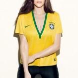 Le Brésil habille aussi les femmes pour la Coupe du monde !