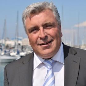 Frédéric Cuvillier : une réforme pour «moderniser les réseaux qui assurent le maillage de la France»