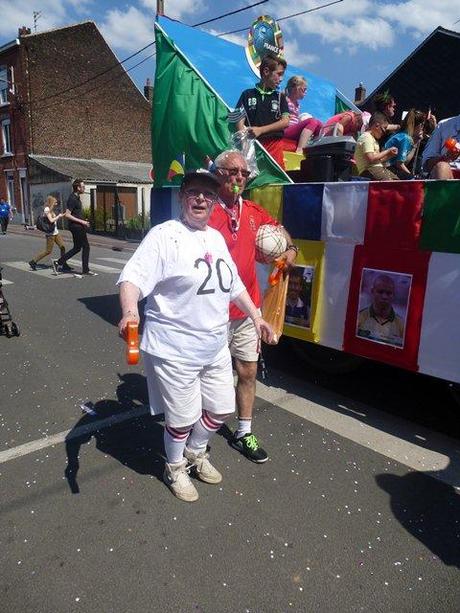 Carnaval de Lomme 2014 : le char du Comité de Quartier du Marais