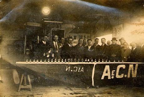 Arrosage à L'aéroclub de Normandie en 1932