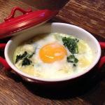 Oeufs en cocotte aux épinards et au chèvre