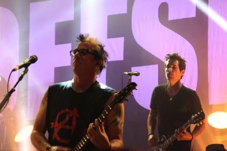 Vague rock sur les Jeunes Rives Noodles & Todd Morse