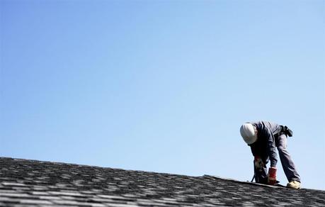 Début 2014, 14 000 entreprises bénéficiaient de la mention RGE. Un objectif de 30 000 entreprises RGE est fixé d’ici à juillet 2014. (©photo)