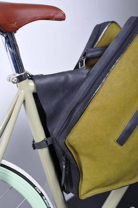 Bicycle case la sacoche à vélo par Joao Pedro Filipe Bicycle case la sacoche à vélo par Joao Pedro Filipe