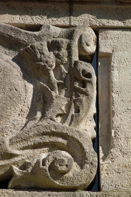 Qui s'y frotte s'y pique #310