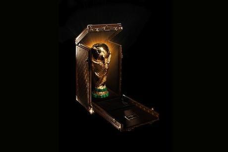 Une malle Louis Vuitton pour le trophée de la Coupe du monde