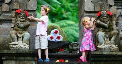 Voyager avec ses enfants knok