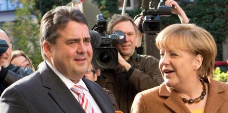 Angela Merkel et le social-démocrate Sigmar Gabriel aujourd'hui à la tête d'un vaste ministère chargé de la transition énergie