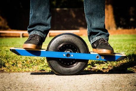 one wheel4 Onewheel, un skateboard motorisé a une roue