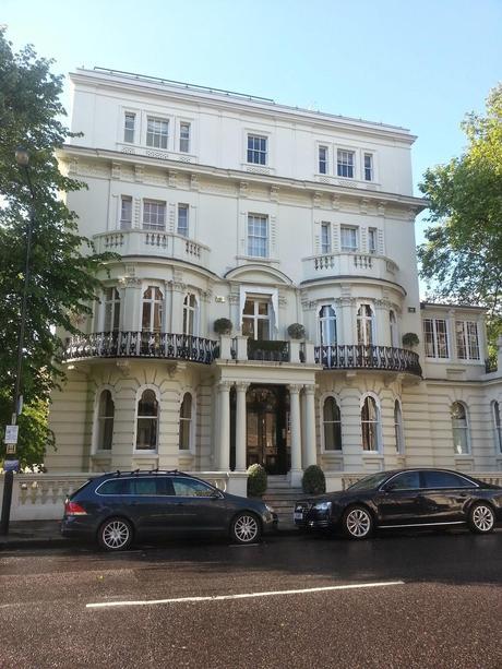 My Lovely London Trip #2: London Bridge, Camden Town, Little Venice & Notting Hill