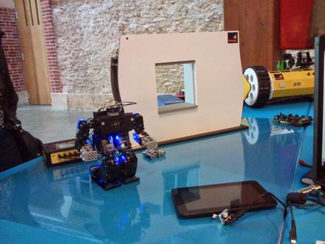 RQ HUNO et A4 Technologie en représentation à Maker Faire au 104