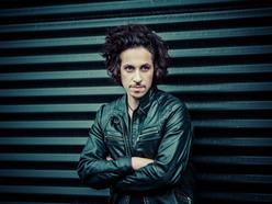 Alex RenarT: Découvrez son nouveau single en duo avec ZAZ : « Appât de velours »