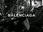 Gisele Bündchen nouveau visage campagne Balenciaga l'hiver prochain...