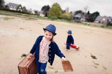 Photographe enfant famille Bretagne : séance photos mise en scène Saint-Malo : Calixte et Aliette_1
