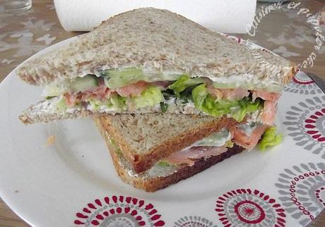 Sandwich au saumon et crudités à ma façon DSCF8679