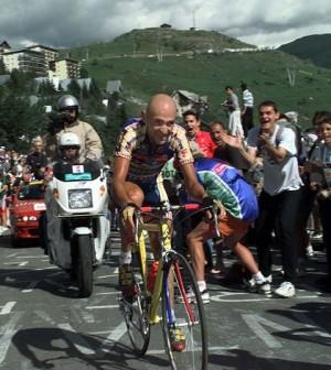Marco-pantani-alpe-dhuez-1997