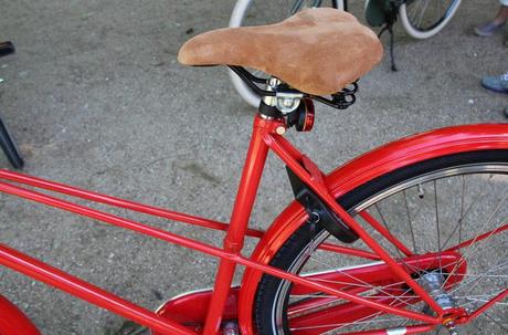 Vélo hollandais Tulibikes, modèle femme , scelle cuir