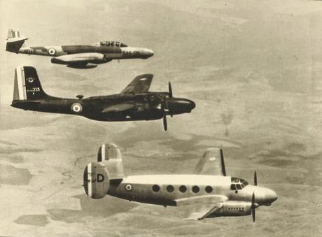 Vol sur Gloster Meteor à Bône (Algerie)