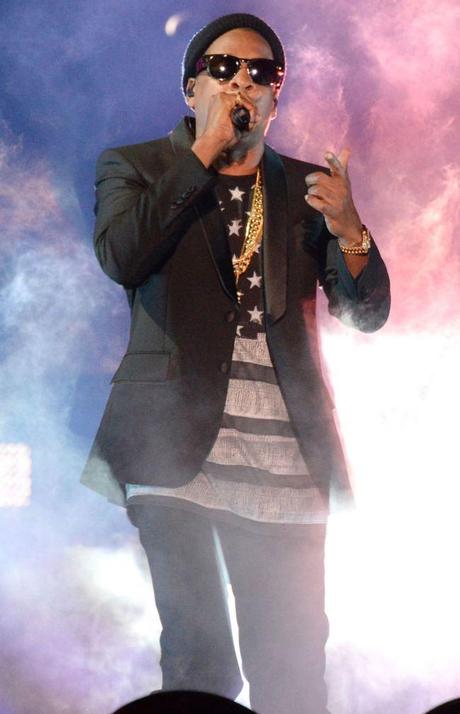 Les costumes du ON THE RUN TOUR signés Riccardo Tisci