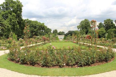 parc de bagatelle,jardin de bagatelle,parc parisien,roseraie de bagatelle,bois de boulogne paris