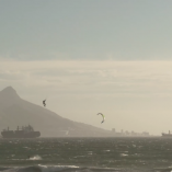 Le Kitesurfeuse Hannah Whiteley s’offre un hiver au Cape Town et nous fait partager son lifestyle