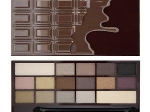 Les dupes de la Chocolate Bar, pas parfaits au niveau des couleurs mais au niveau présentation, on y est. Et j'aime bien les variétés de fards proposés.