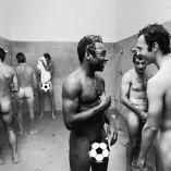 Découvrez le livre » The Beautiful Game, le football des années 1970″