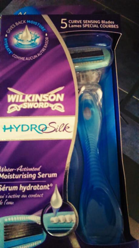 J'ai testé pour vous : Le rasoir Hydro Silk de Wilkinson