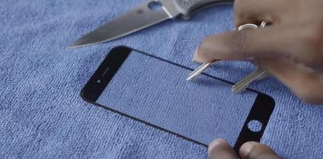 [Vidéo] Le test bluffant de l'écran 'incassable' de l'iPhone 6