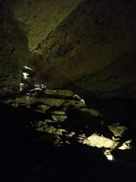 Un petit tour dans les Grottes de la Balme! Un petit tour dans les Grottes de la Balme!