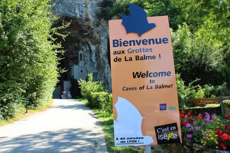Un petit tour dans les Grottes de la Balme! Un petit tour dans les Grottes de la Balme!
