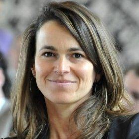 Aurélie Filippetti : «assurer une véritable protection sociale pour l'ensemble des intermittents, artistes et techniciens»