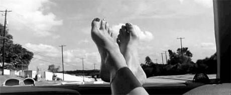 la vie est belle pieds