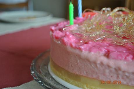 Bavarois fraise sur gelée d'ananas