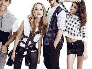 Suite de la campagne de la marque avec Phoebe Tonkin alias Hayley dans 'The Originals'.