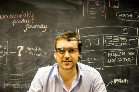 Une App pour Google Glass permet de contrôler par la pensée les lunettes lorsqu'elles sont associées à un casque EEG