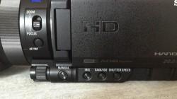 Sony HDR CX900E camescope  AccessibiliteBoutons 250x140 photo