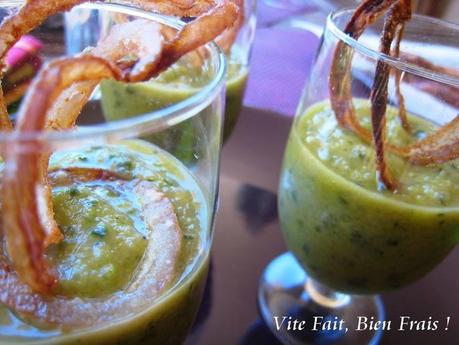 Gazpacho de Concombre au Lait de Riz et Oignons Rings