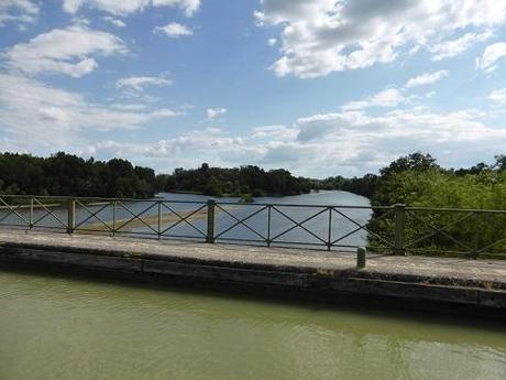 Le Bec d'Allier et le Guétin