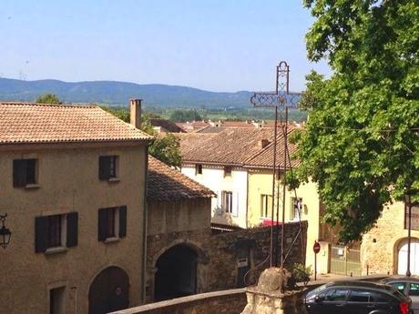 Croix sur la Tave (Laudun)