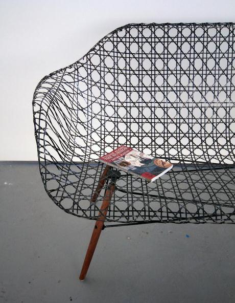 Eames de carbone par Matthew Strong