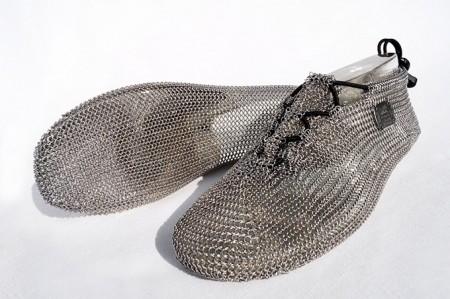 Chainmail-Running-Shoes-2
