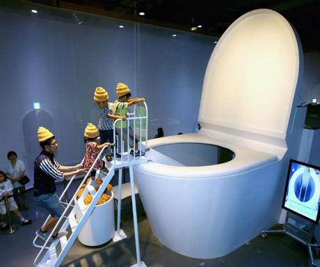 Toilet-exhibition-Tokyo-078