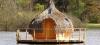 Insolite : une cabane flottante pour dormir sur l'eau