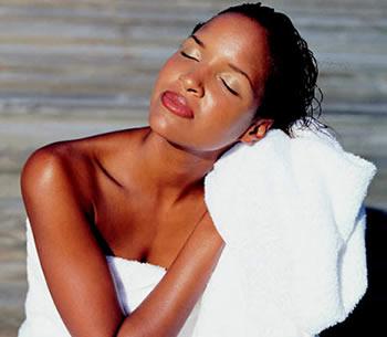 Routine : des cheveux moins secs pour l’été