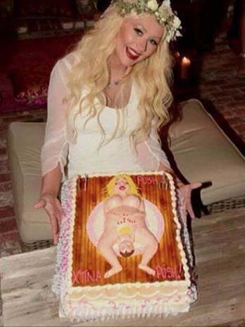 Aguilera Cake