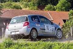 16 - Renault Clio - Claude Baratay et Aline Morel